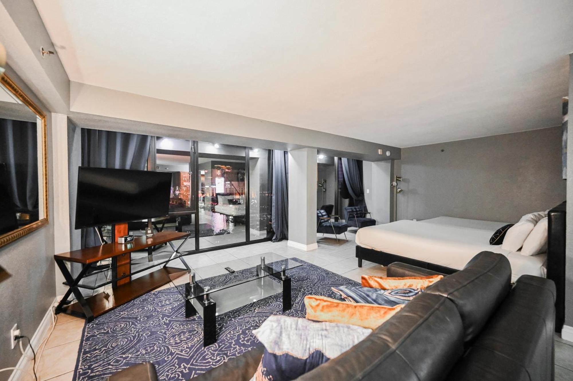 Stripviewsuites At Jockey Club Las Vegas Exterior photo