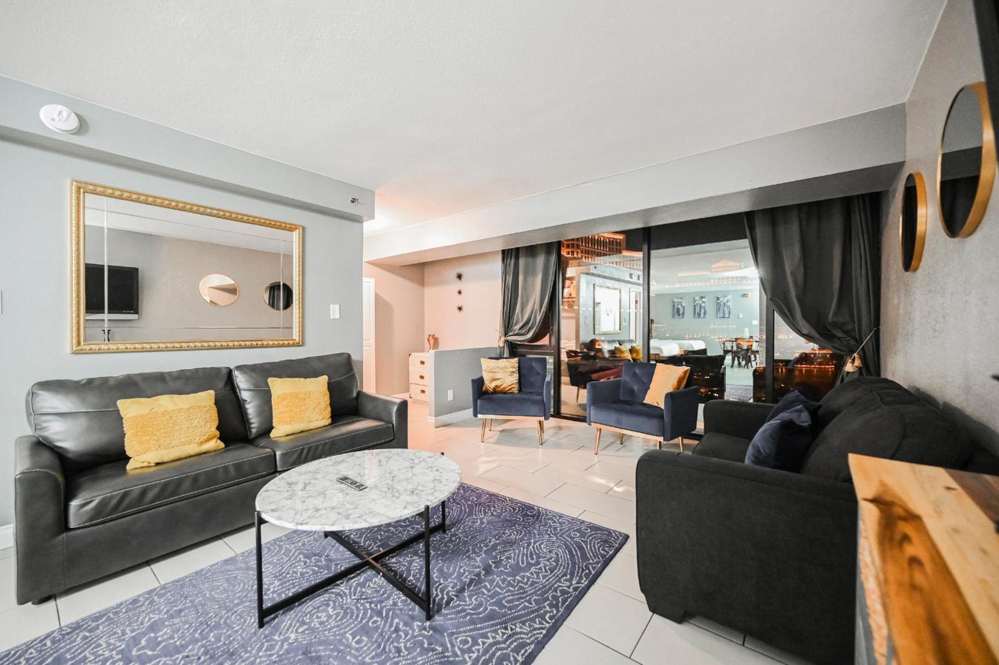 Stripviewsuites At Jockey Club Las Vegas Exterior photo