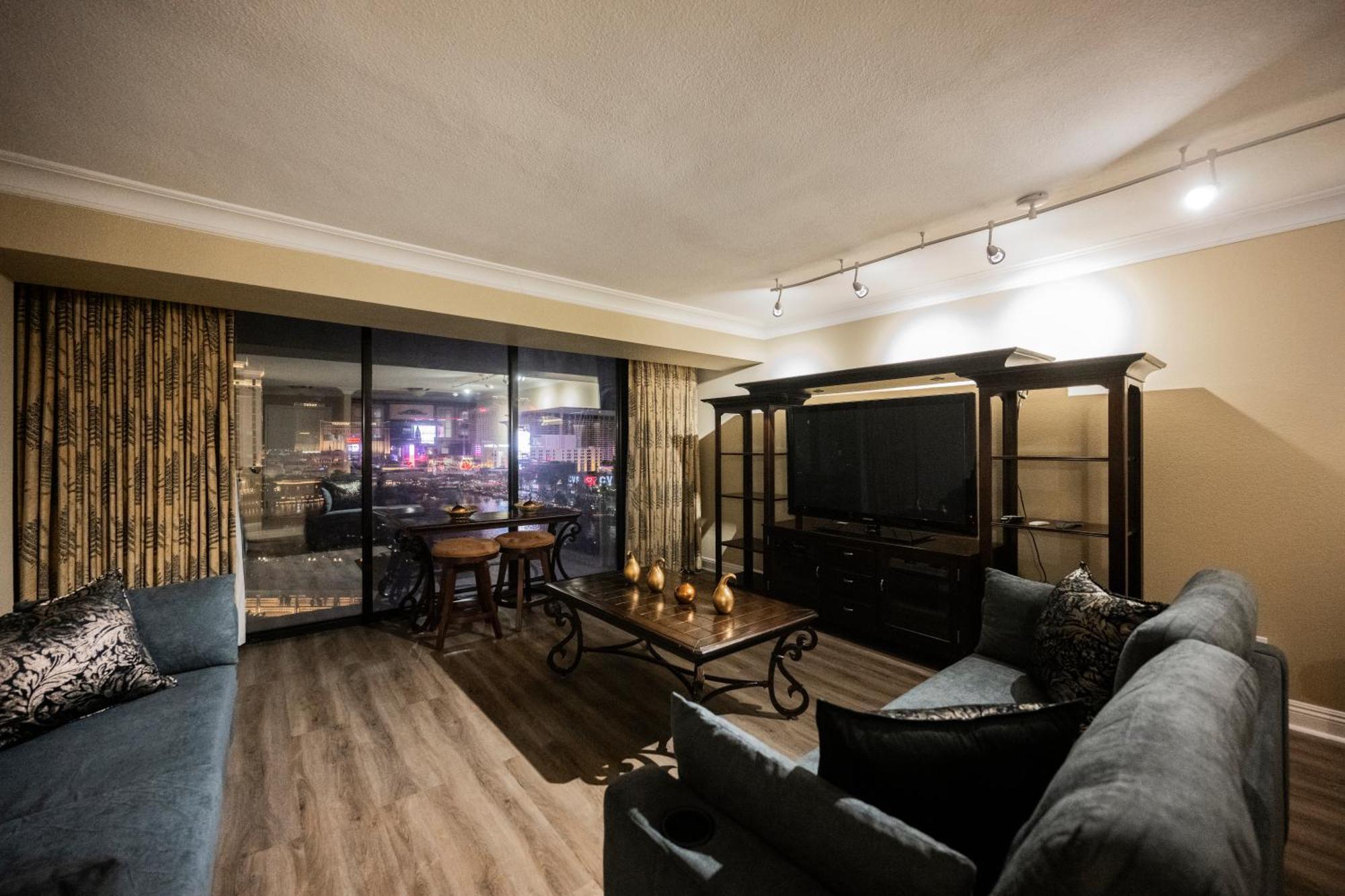 Stripviewsuites At Jockey Club Las Vegas Exterior photo